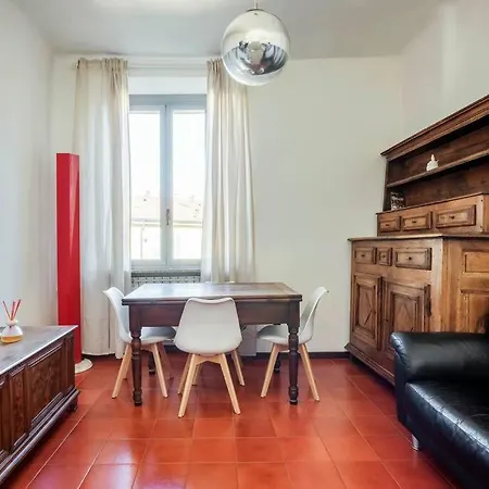 Luvi - Bertani Apartamento